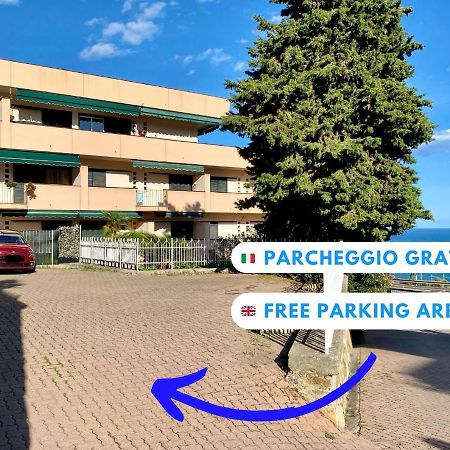 Апартаменты Free Parking-Sea View, With Pool & Garden Санремо Экстерьер фото