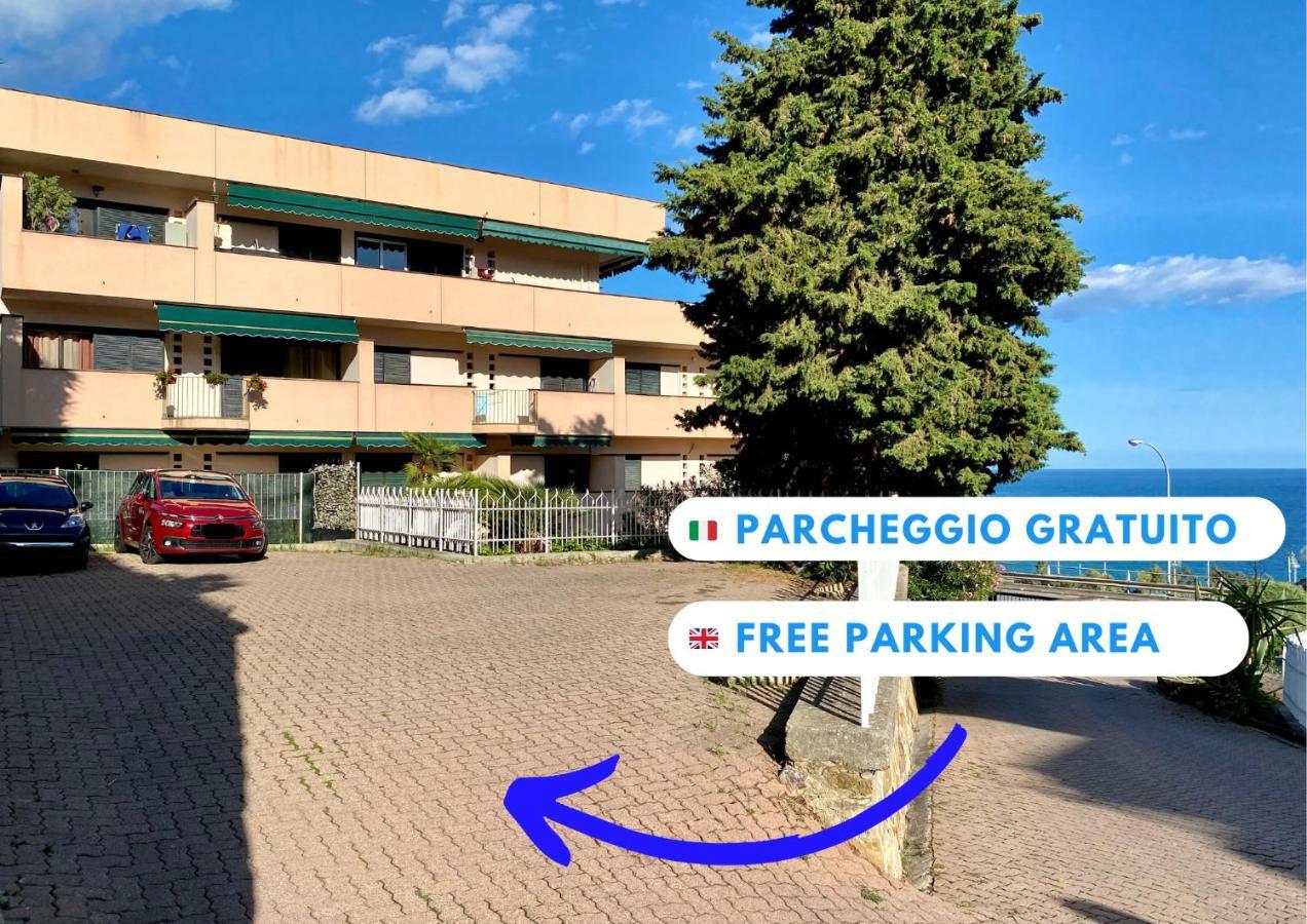 Апартаменты Free Parking-Sea View, With Pool & Garden Санремо Экстерьер фото